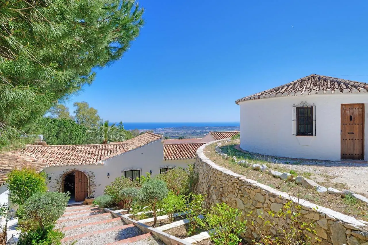 La Escala - 6 Bedroom Villa With Pool Mijas