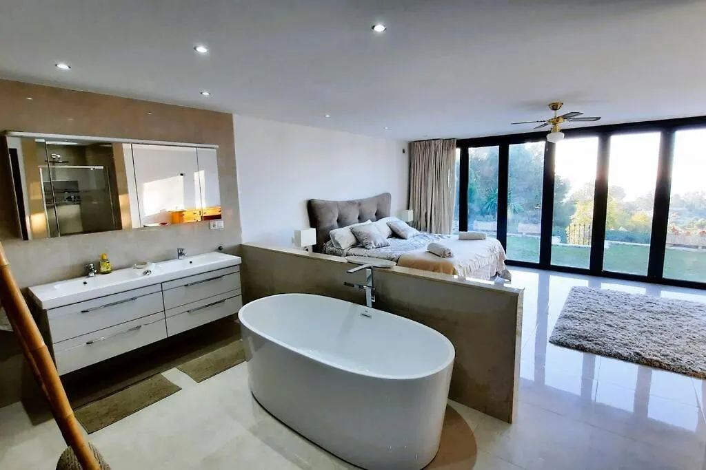 La Escala - 6 Bedroom Villa With Pool Mijas 0*,  Espanha