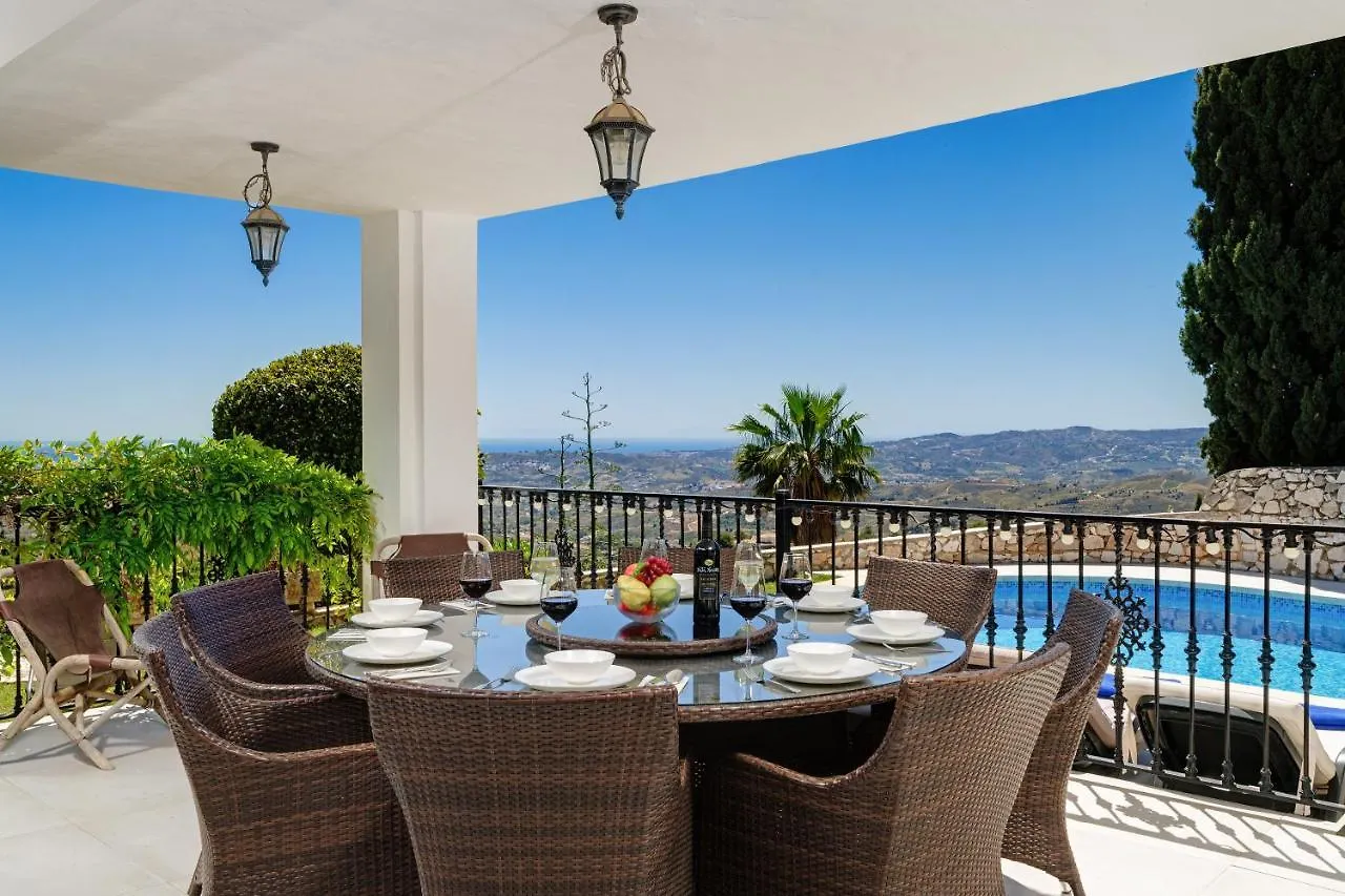La Escala - 6 Bedroom Villa With Pool Mijas